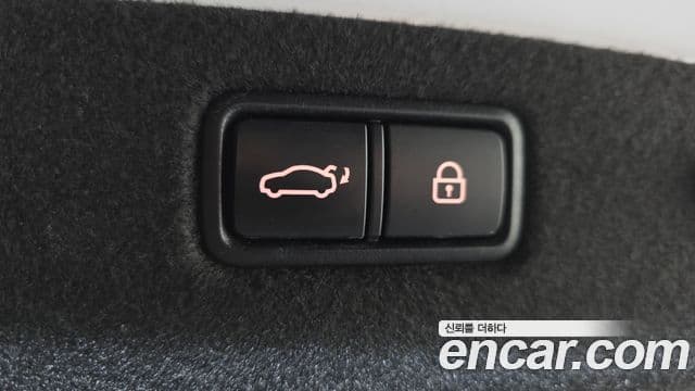Genesis G70 2018 — Photo 18/20