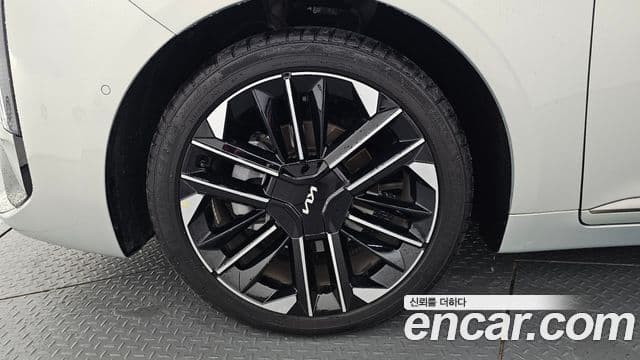 Kia K8 2025 — фото 5 из 20