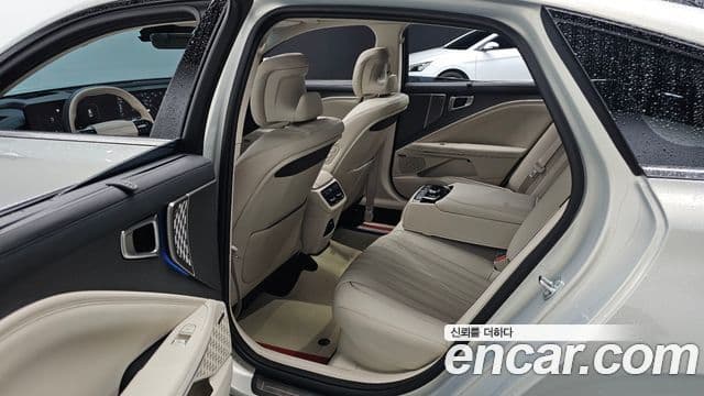 Kia K8 2025 — ფოტო 12/20