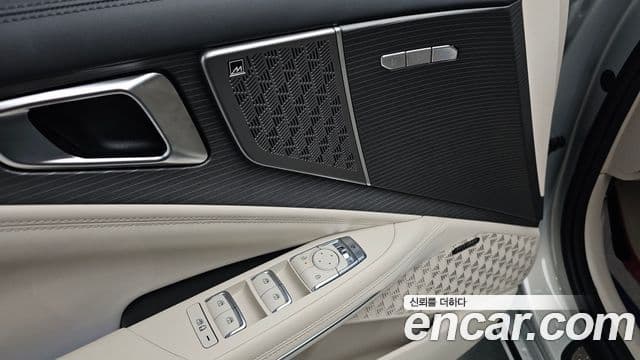 Kia K8 2025 — Photo 4/36