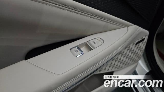 Kia K8 2025 — Photo 27/36