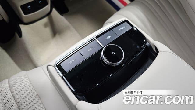Kia K8 2025 — Photo 22/36