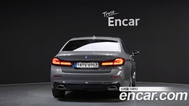 BMW 5 Series 2022 — Şəkil 4/20