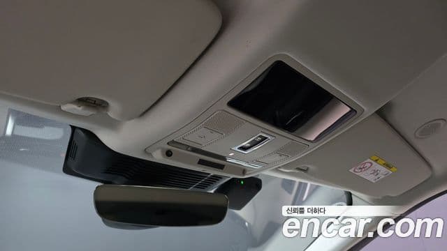Land Rover Discovery Sport 2022 — ფოტო 8/20
