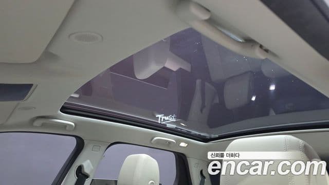 Land Rover Discovery Sport 2022 — ფოტო 3/20