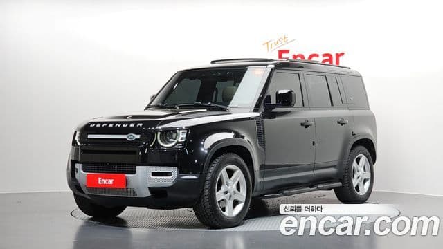 Land Rover Defender 2022 — Фото 1/20