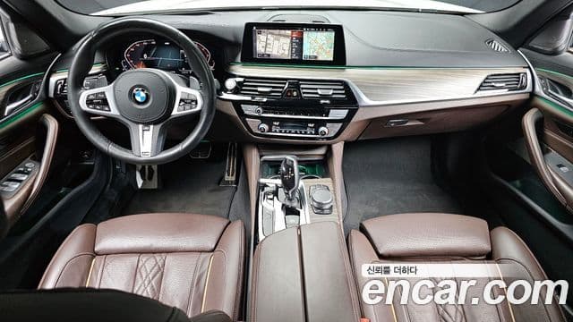 BMW 5 Series 2020 — ფოტო 7/20
