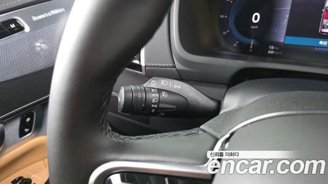 Volvo XC90 2024 — ფოტო 29/35