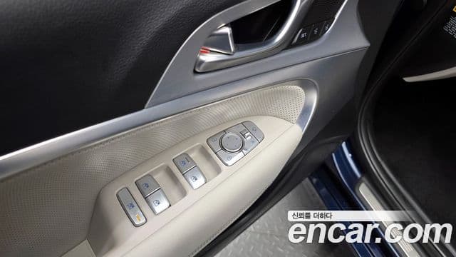 Genesis G70 2019 — Şəkil 13/20