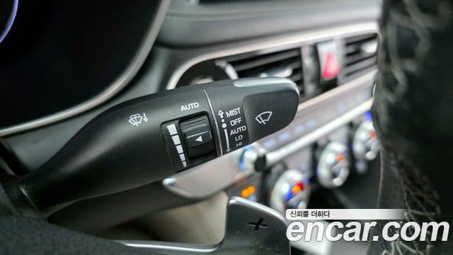 Genesis G70 2019 — Şəkil 15/20