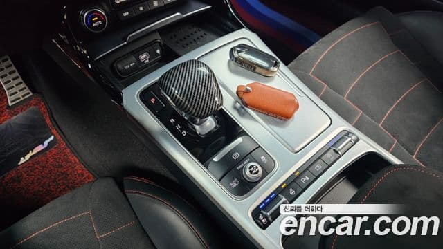 Kia Stinger 2022 — ფოტო 9/20