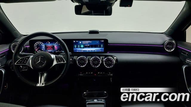 Mercedes-Benz A-Class 2024 — ფოტო 9/20