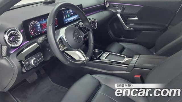 Mercedes-Benz A-Class 2024 — ფოტო 13/20