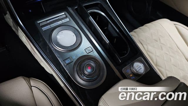 Genesis GV80 2021 — ფოტო 9/20