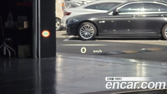 Genesis Electrified G80 2025 — ფოტო 19/20