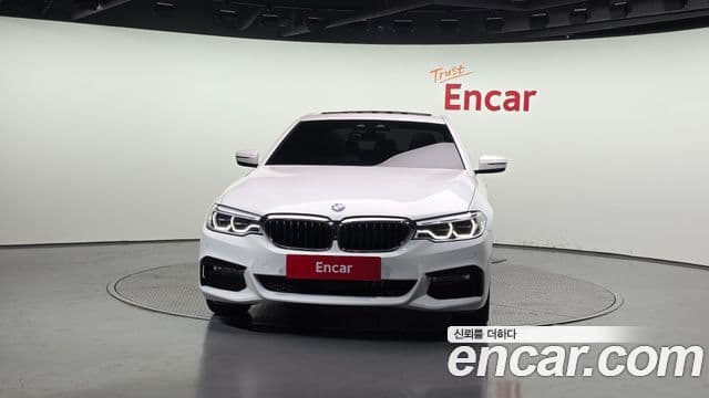 BMW 5 Series 2018 — Şəkil 3/20
