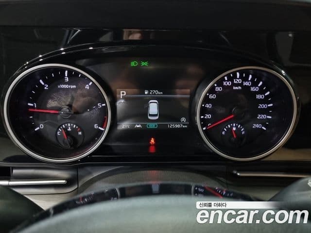 Kia Carnival 2020 — Şəkil 8/20