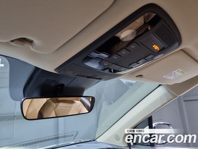 Kia Carnival 2020 — Şəkil 16/20