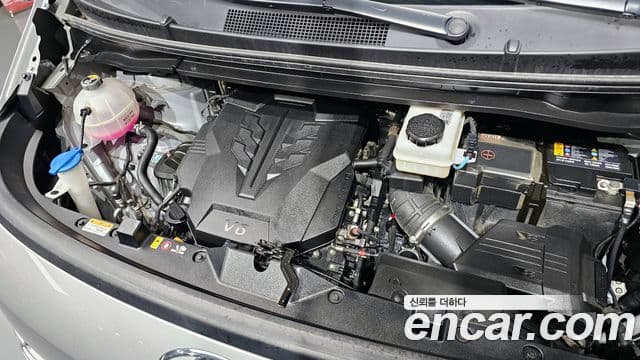 Hyundai Staria 2022 — Фото 6/20
