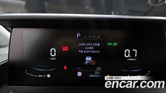 Hyundai Staria 2022 — Фото 8/20