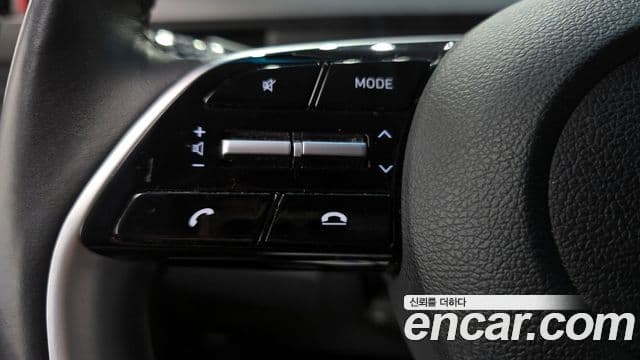 Hyundai Staria 2022 — Photo 25/33