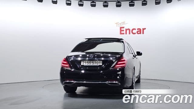 Mercedes-Benz S-Class 2019 — ფოტო 19/20
