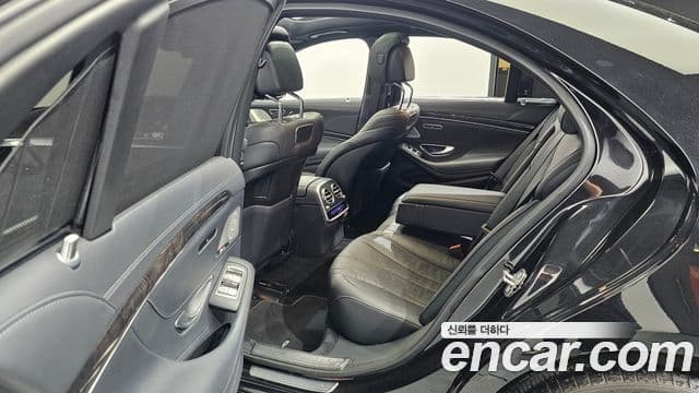 Mercedes-Benz S-Class 2019 — ფოტო 14/20