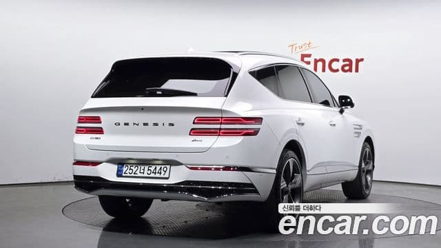 Genesis GV80 2024 — Şəkil 2/20