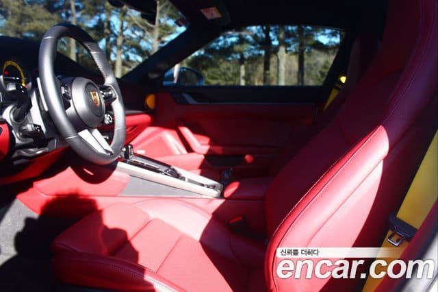 Porsche 911 2024 — ფოტო 16/20
