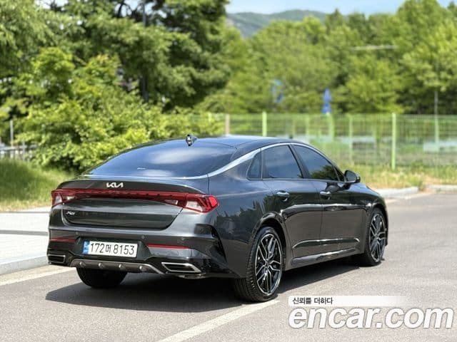Kia K5 2022 — ფოტო 2/20