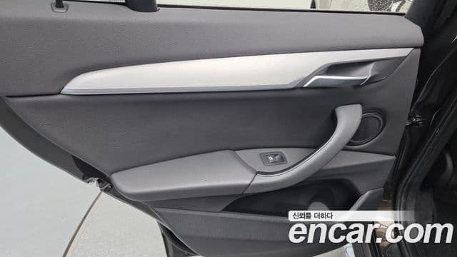 BMW X1 2020 — ფოტო 14/30