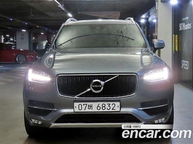Volvo XC90 2018 — ფოტო 3/20