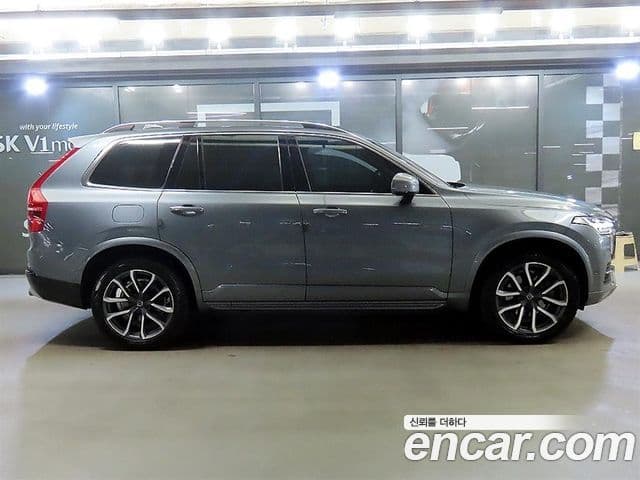 Volvo XC90 2018 — ფოტო 5/20