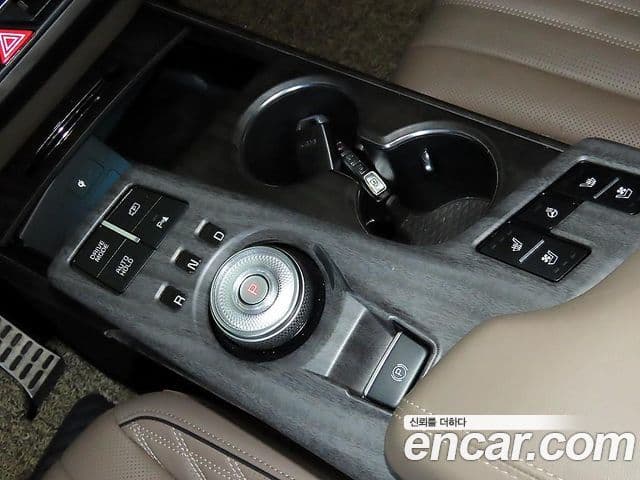 Kia K8 2023 — ფოტო 12/20