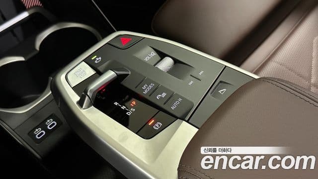 BMW X1 2025 — Фото 8/20
