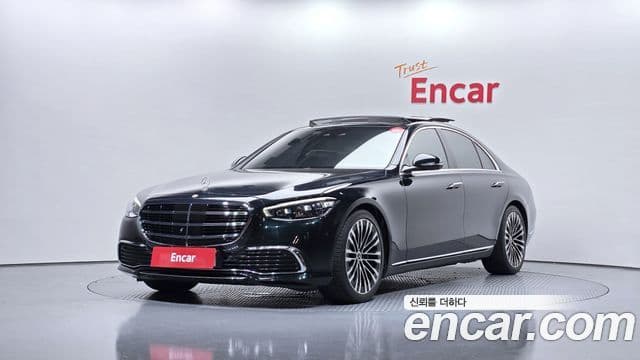 Mercedes-Benz S-Class 2021 — Фото 1/20