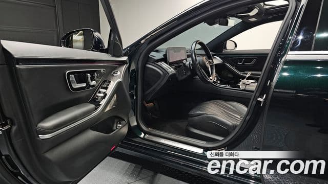 Mercedes-Benz S-Class 2021 — Фото 10/20