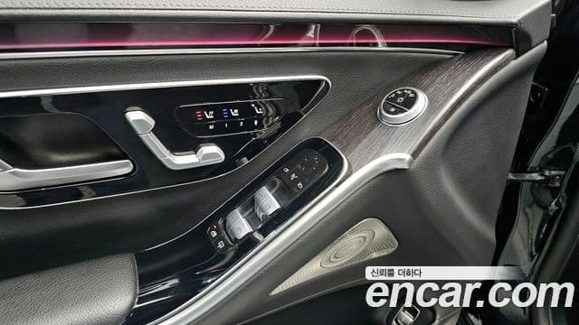 Mercedes-Benz S-Class 2021 — Фото 18/20