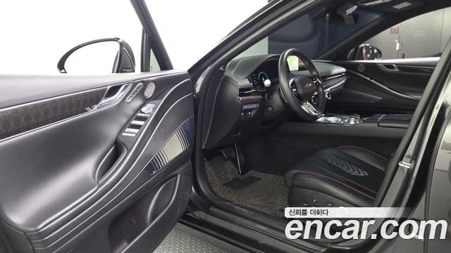 Genesis Electrified G80 2022 — Şəkil 10/20