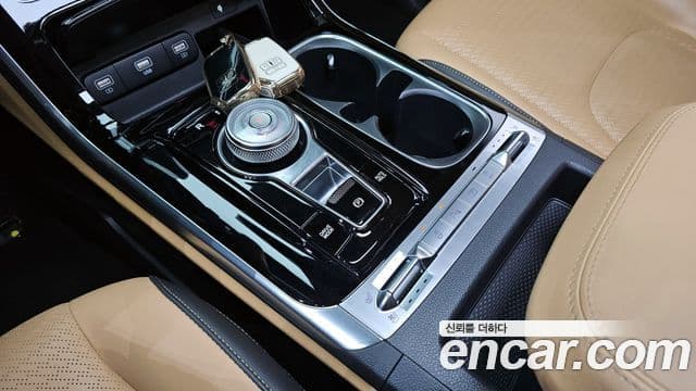 Kia Carnival 2021 — Фото 9/20