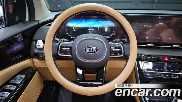 Kia Carnival 2021 — Фото 13/20