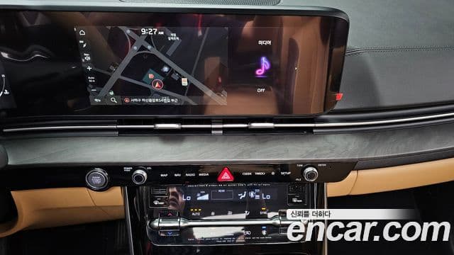 Kia Carnival 2021 — Фото 14/20