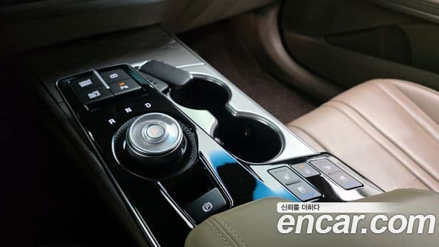 Kia K8 2021 — ფოტო 9/20