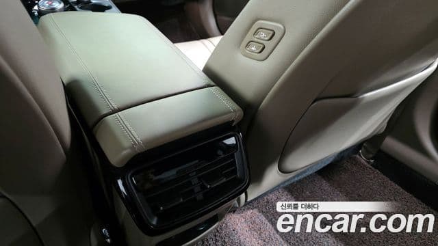 Kia K8 2021 — ფოტო 17/20