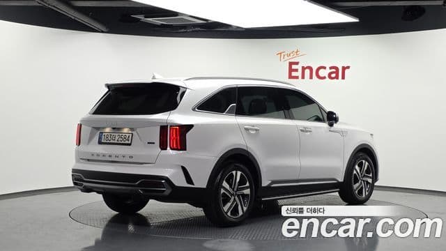 Kia Sorento 2022 — Şəkil 2/20