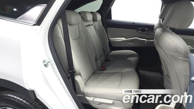 Kia Sorento 2022 — Şəkil 11/20