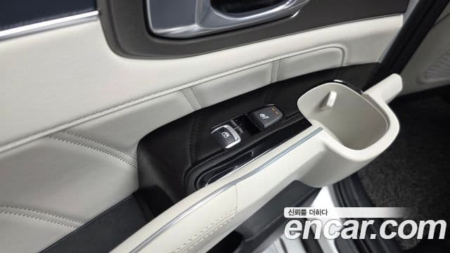 Kia Sorento 2022 — Şəkil 18/20