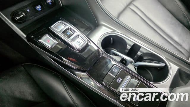 Hyundai Sonata 2021 — Фото 9/20