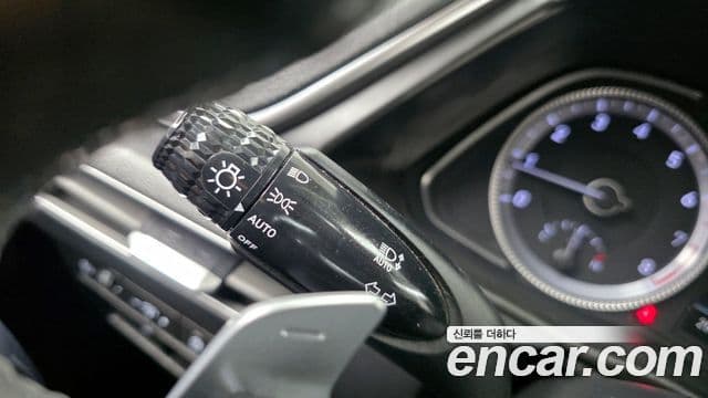 Hyundai Sonata 2021 — Фото 19/20