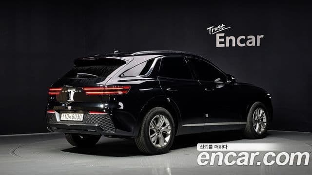 Genesis GV70 2021 — ფოტო 15/30